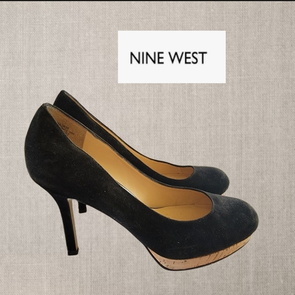 Nine West  Suede 4" heels - Picture 1 of 5